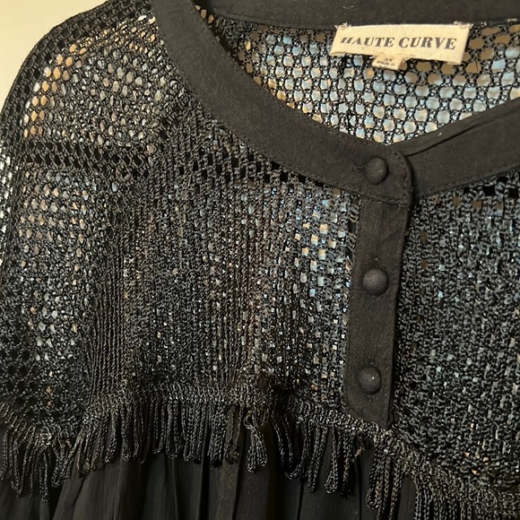 Haute curve boho net mesh balloon sleeve top - Picture 5 of 5